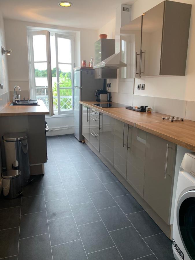 Joli appartement à Lamorlaye avec parking gratuit Exterior foto